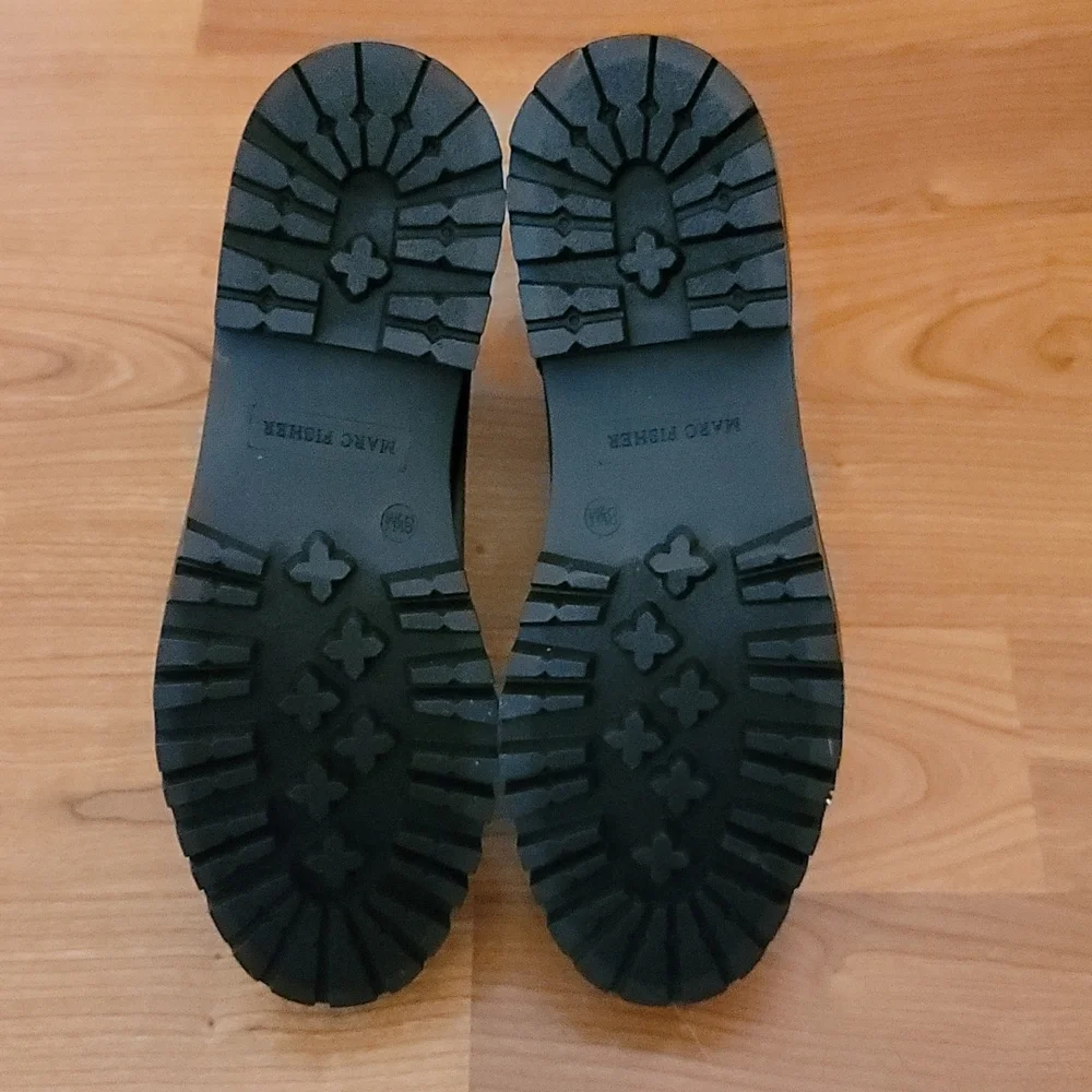 Marc Fisher Ink Lug Sole Chelsea Fur Detail Boots - Picture 7 of 9